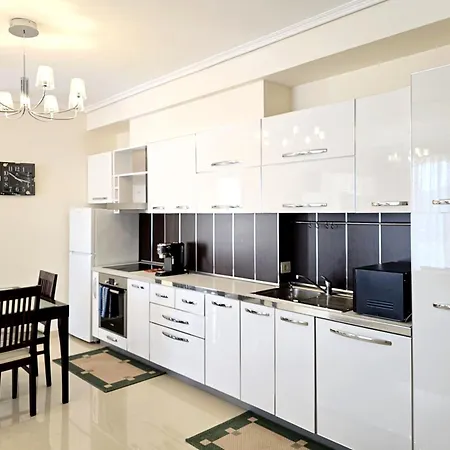 Jona's Top-floor Oasis Appartement *
